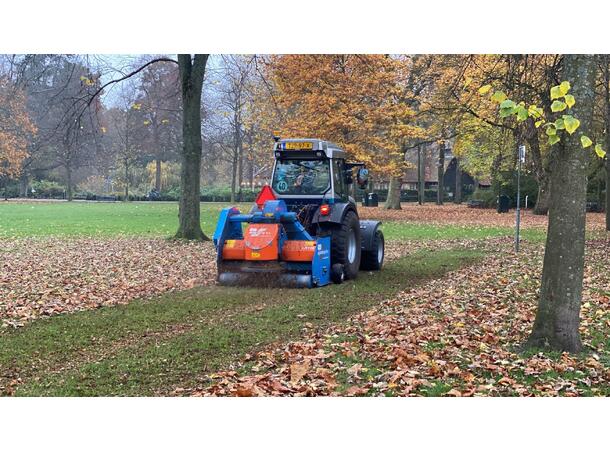 GKB LØVFJERNER LR150 150 CM ARBEIDSBREDDE