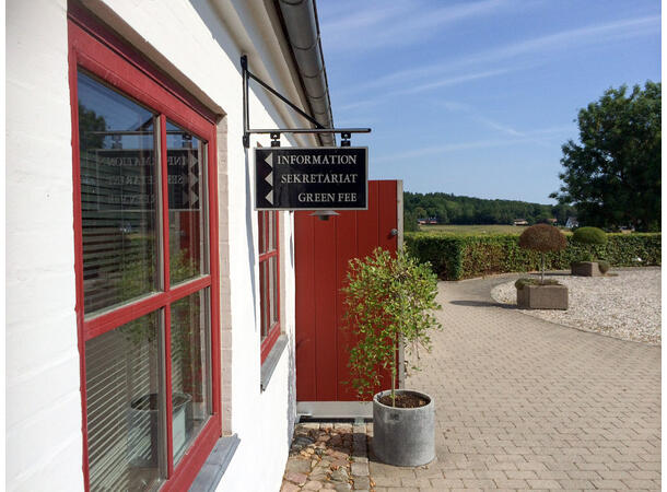Eksklusive skilt til idrettsanlegg