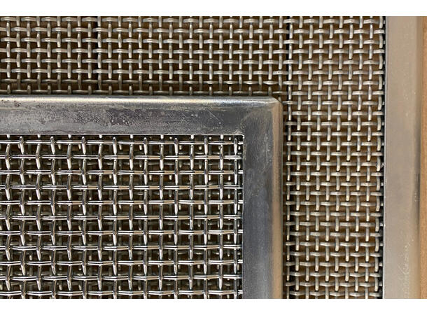 GKB DEEP-CLEAN DC150 RENGJØRING AV KUNSTGRESSBANER