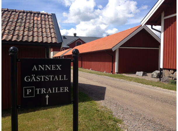 Eksklusive skilt til stall