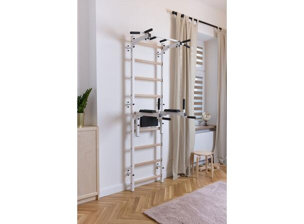 BenchK® Ribbevegg 312 med pull-up stang og dip-stasjon