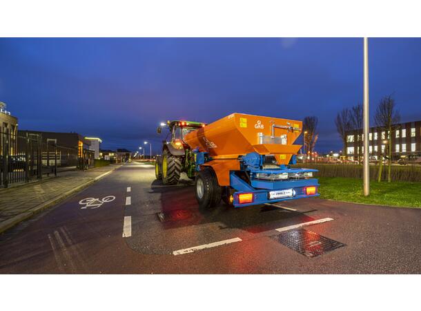 GKB SANDSPREDER SP230 DEN IDEELLE SANDSPREDEREN!
