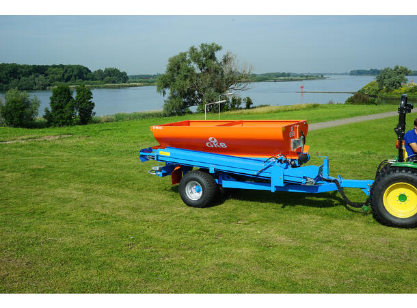 GKB SANDSPREDER SP230 DEN IDEELLE SANDSPREDEREN!