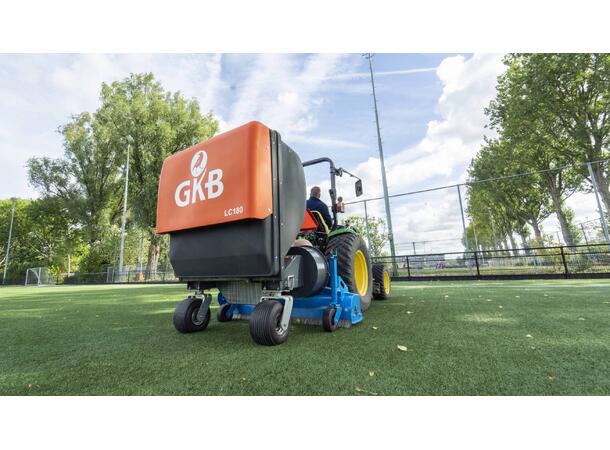 GKB LØVOPPSAMLER Fjerner løv raskt og effektivt! 